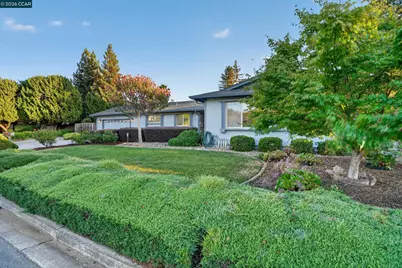 8 Casey Glen Ct, Clayton, CA 94517 - Photo 2