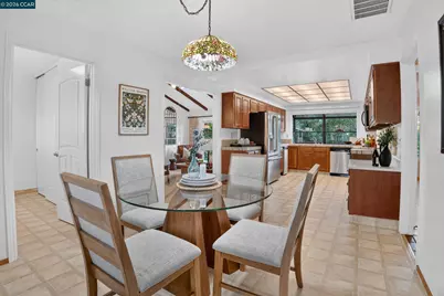 8 Casey Glen Ct, Clayton, CA 94517 - Photo 24