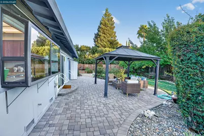8 Casey Glen Ct, Clayton, CA 94517 - Photo 56