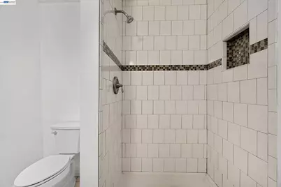 1221 Campbell, Oakland, CA 94607 - Photo 34