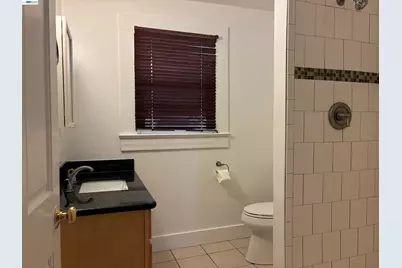 1221 Campbell, Oakland, CA 94607 - Photo 32