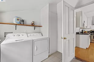 1221 Campbell, Oakland, CA 94607 - Photo 12