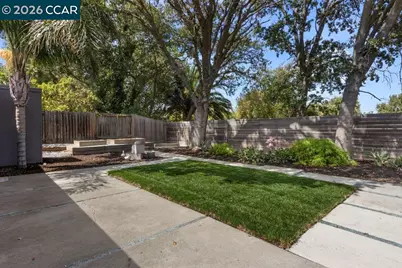 160 Los Cerros Ave, Walnut Creek, CA 94598 - Photo 22