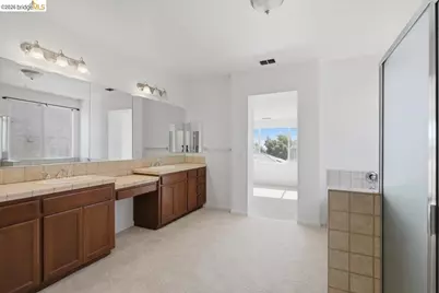 3915 Hummingbird Drive, Antioch, CA 94509 - Photo 28