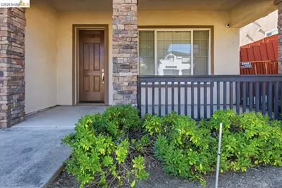3915 Hummingbird Drive, Antioch, CA 94509 - Photo 6