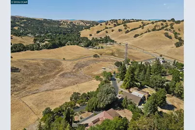 834 Carter Acres Ln, Martinez, CA 94553 - Photo 50