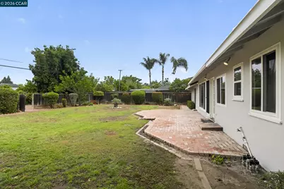 657 Clover Ave, San Jose, CA 95128 - Photo 24