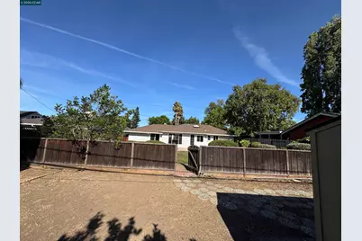 657 Clover Ave, San Jose, CA 95128 - Photo 40