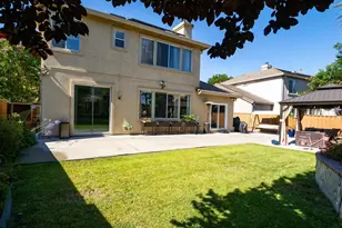 308 Arrowhead Way, Hayward, CA 94544 - Photo 36