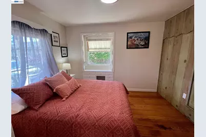 2305 San Jose Ave, Alameda, CA 94501 - Photo 36