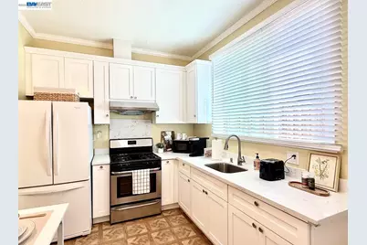 441 Bartlett Ave, San Lorenzo, CA 94541 - Photo 20