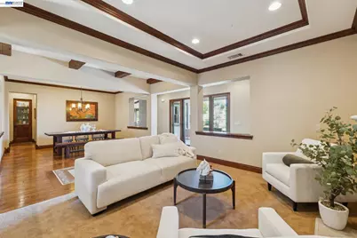 2402 Silver Oaks Ln, Pleasanton, CA 94566 - Photo 12
