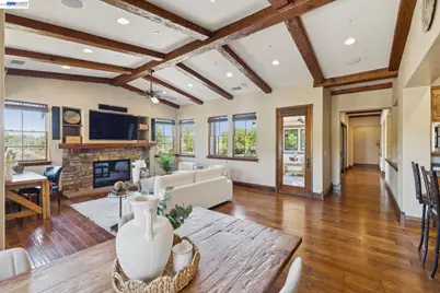 2402 Silver Oaks Ln, Pleasanton, CA 94566 - Photo 34