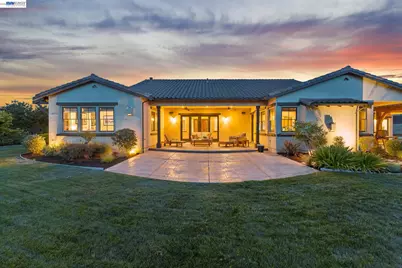 2402 Silver Oaks Ln, Pleasanton, CA 94566 - Photo 64