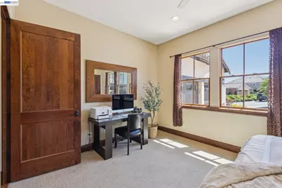 2402 Silver Oaks Ln, Pleasanton, CA 94566 - Photo 48