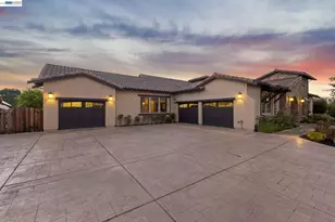 2402 Silver Oaks Ln, Pleasanton, CA 94566 - Photo 4