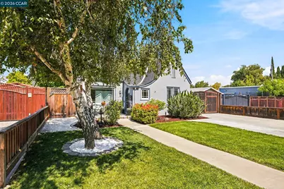 1455 McKendrie St, San Jose, CA 95126 - Photo 2