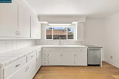 1455 McKendrie St, San Jose, CA 95126 - Photo 18