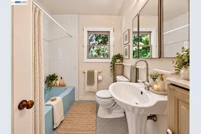 659 Peach St, Novato, CA 94945 - Photo 28