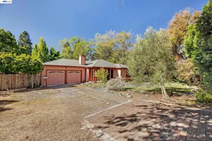 659 Peach St, Novato, CA 94945 - Photo 4