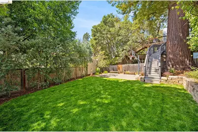 90 Oakmont Avenue, Piedmont, CA 94610 - Photo 56