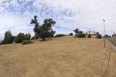 3799 Skyfarm Dr, Santa Rosa, CA 95403 - Photo 30