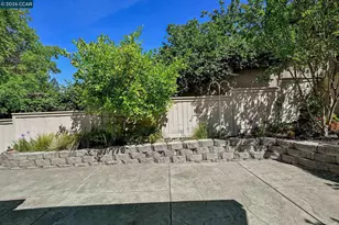 320 Warmcastle Ct, Martinez, CA 94553 - Photo 20