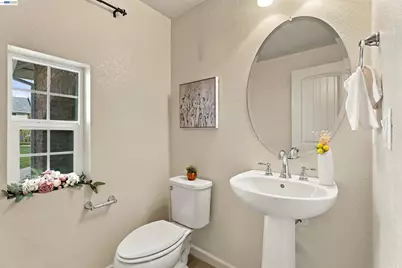 1744 Catalina Ct, Livermore, CA 94550 - Photo 24