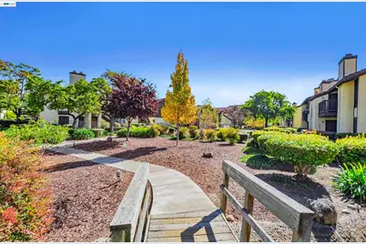 14009 Seagate Dr, San Leandro, CA 94577 - Photo 36