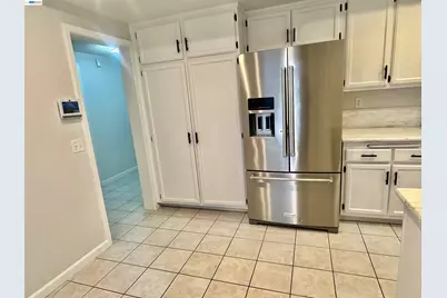 14009 Seagate Dr, San Leandro, CA 94577 - Photo 16