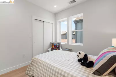 732 26th Street, Oakland, CA 94612 - Photo 30