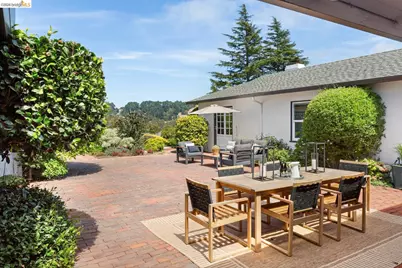 1064 Overlook Rd, Berkeley, CA 94708 - Photo 14