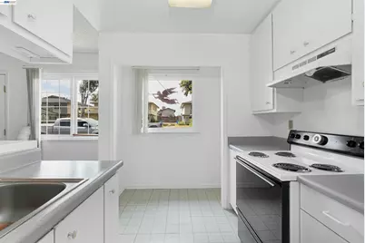 34812 Starling Dr #1, Union City, CA 94587 - Photo 32