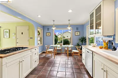 2400 McBryde Ave, Richmond, CA 94804 - Photo 10