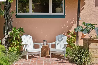 1170 Colusa Ave, Berkeley, CA 94707 - Photo 46