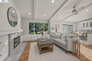 2641 Ptarmigan Dr, Walnut Creek, CA 94595 - Photo 12