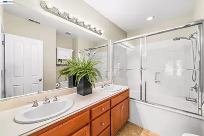 7633 Stellaria Ln, San Ramon, CA 94582 - Photo 24