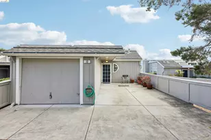 12 Madrid Ct, Novato, CA 94949 - Photo 2