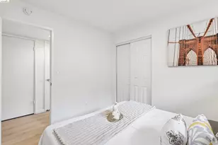 12 Madrid Ct, Novato, CA 94949 - Photo 24