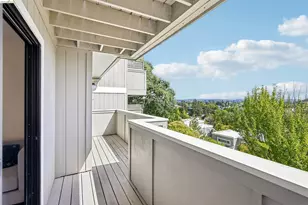 12 Madrid Ct, Novato, CA 94949 - Photo 34