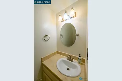 324 Eastgate Ln, Martinez, CA 94553 - Photo 18