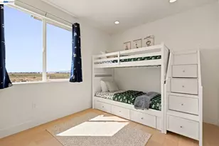 17693 Bushwick Ln, Lathrop, CA 95330 - Photo 32