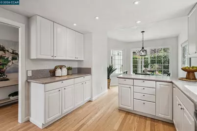 137 Brighton Rd, Alameda, CA 94502 - Photo 12