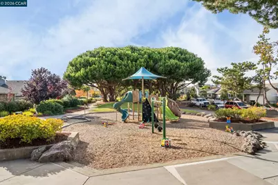 137 Brighton Rd, Alameda, CA 94502 - Photo 52