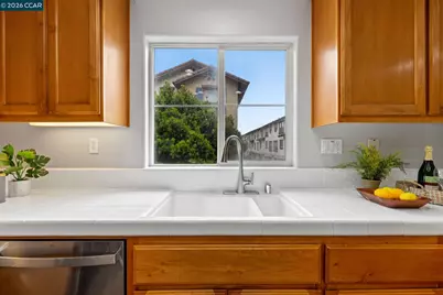 106 Santa Ines St, San Pablo, CA 94806 - Photo 28