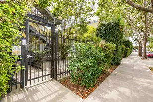 1555 32nd St, Oakland, CA 94608 - Photo 50