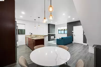 1555 32nd St #4, Oakland, CA 94608 - Photo 14