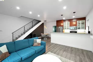 1555 32nd St, Oakland, CA 94608 - Photo 2