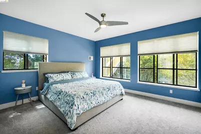 1555 32nd St #4, Oakland, CA 94608 - Photo 28
