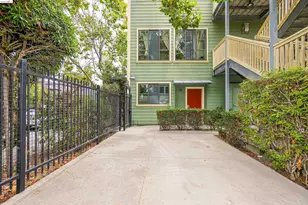 1555 32nd St, Oakland, CA 94608 - Photo 48